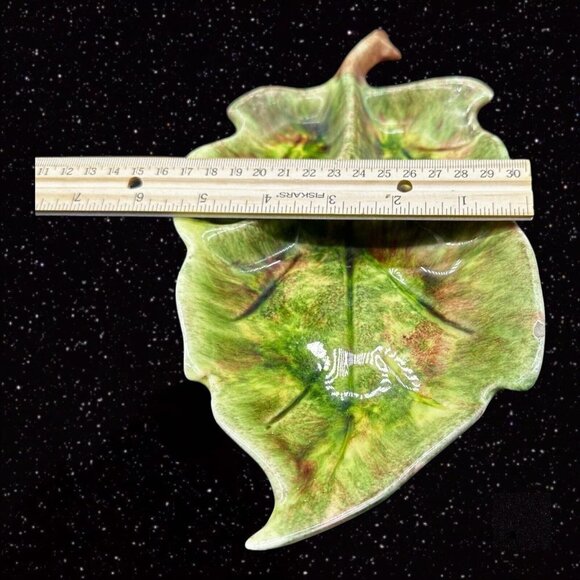Jameson's Of Capistrano California Leaf Shaped Candy Dish Green Ceramic 11”W - Picture 11 of 12